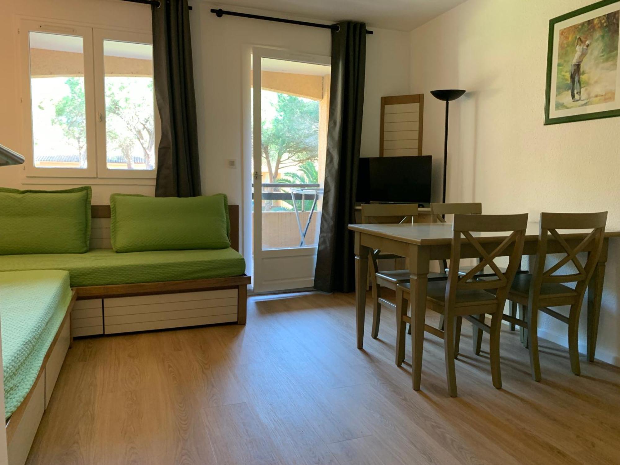 Residence Valescure Saint-Raphaël Εξωτερικό φωτογραφία